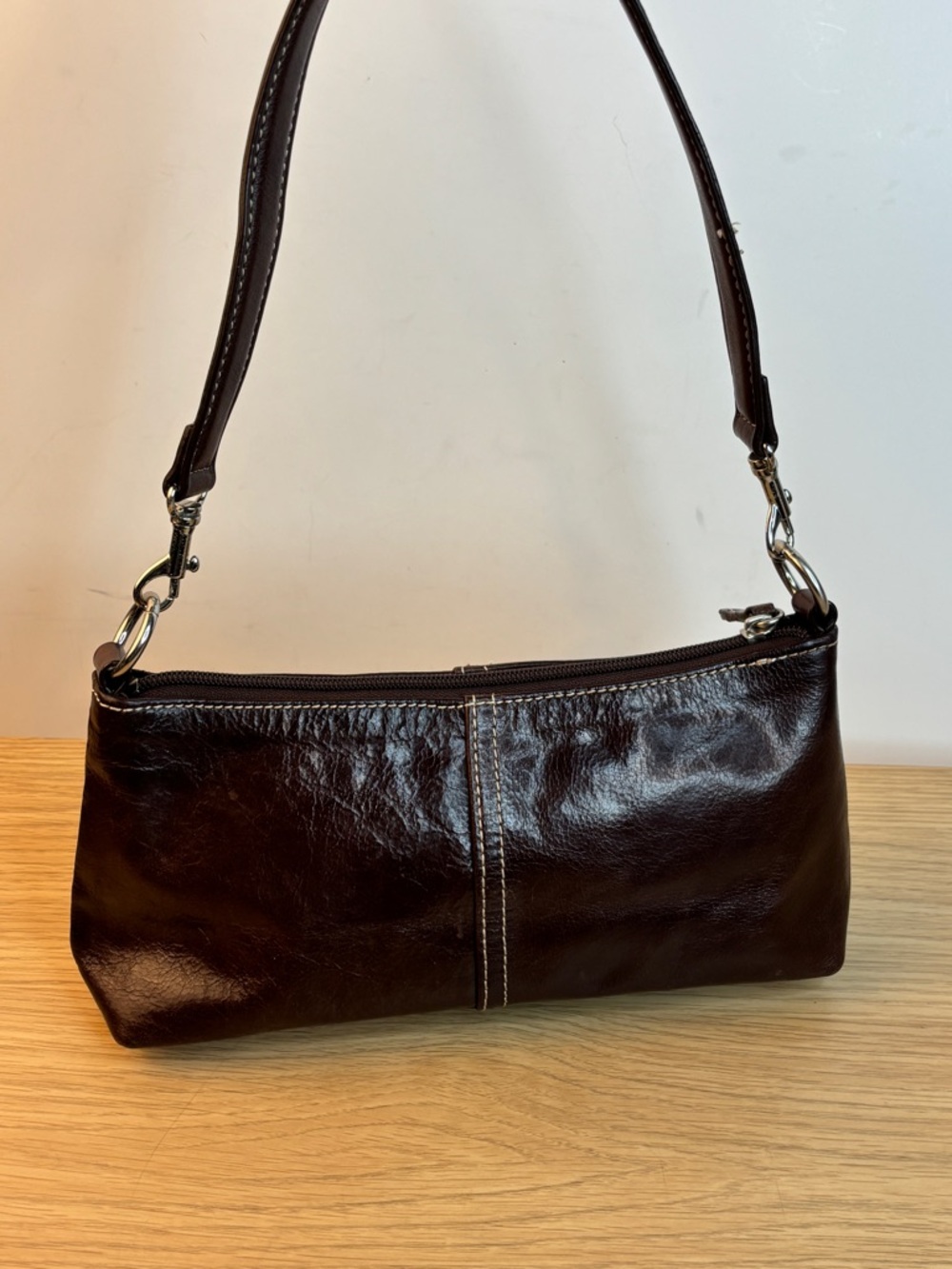 Vintage Giani Bernini Small Espresso Handbag Interior with‎ Silver Logo Plate